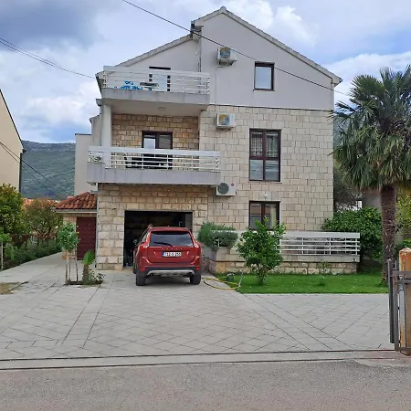 Amira Διαμέρισμα Τρέμπινιε